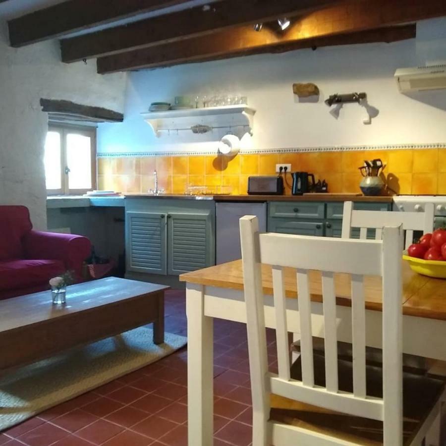 Pickwicks Villa Hauteroche Экстерьер фото